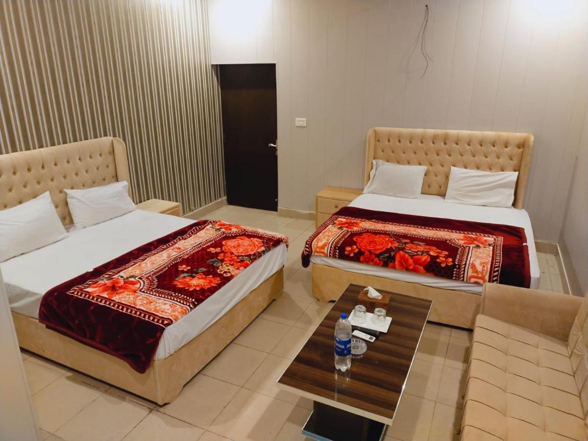 Royal Fort Executive Hotel Gulberg Λαχόρη Εξωτερικό φωτογραφία